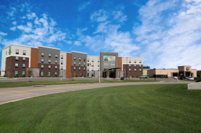 Holiday Inn Hotel & Suites Sioux Falls - Airport, an IHG Hotel